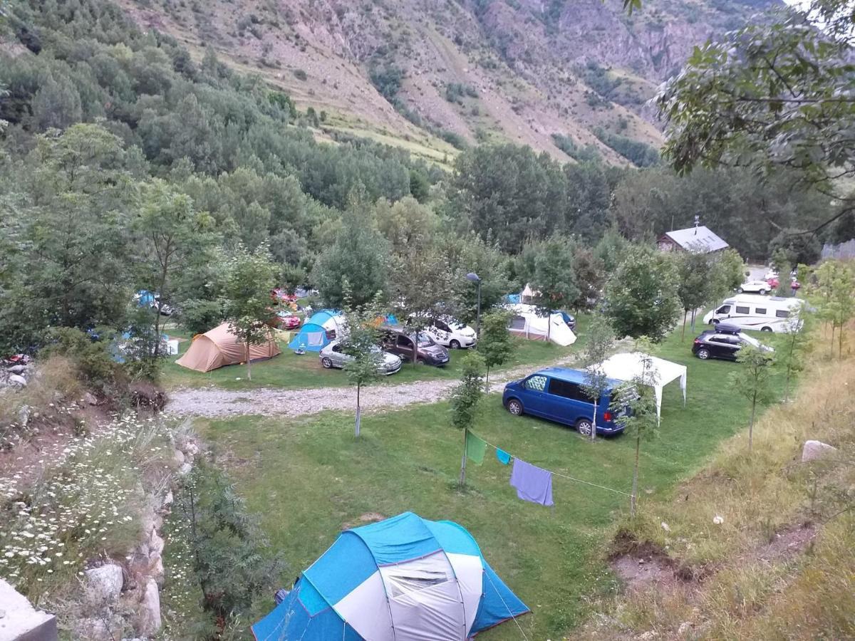 Camping Riu Gelat Hotel Espot Luaran gambar